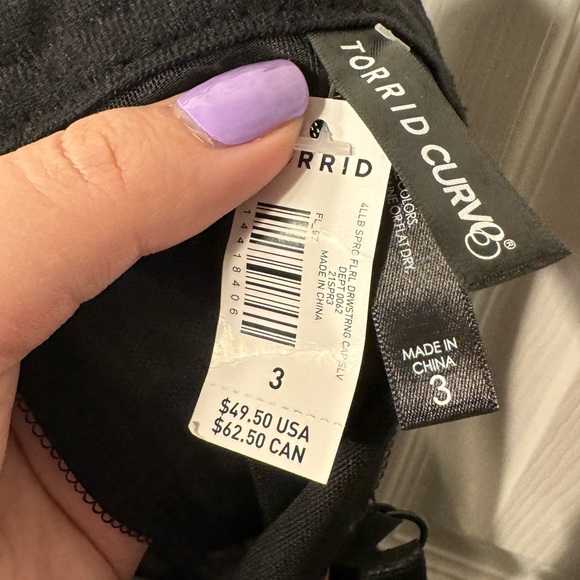 NWT Torrid Floral Bralette - Picture 4 of 4